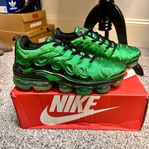 Nike Air VaporMax Plus Size 8